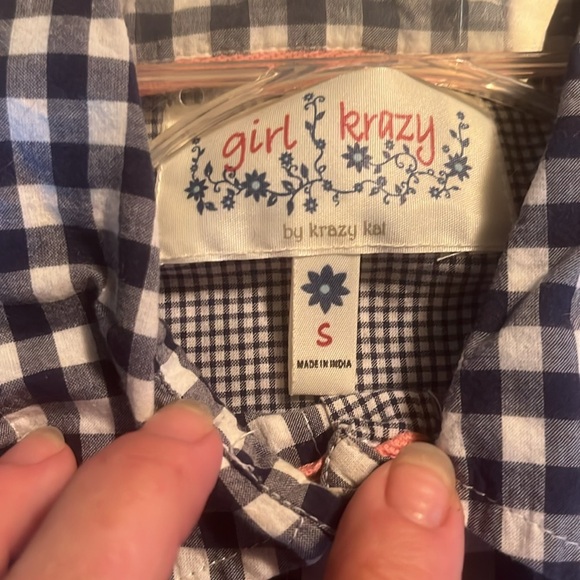 Light cotton, blue, and white checked blouse - Picture 4 of 4